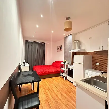 Living City Apartment *